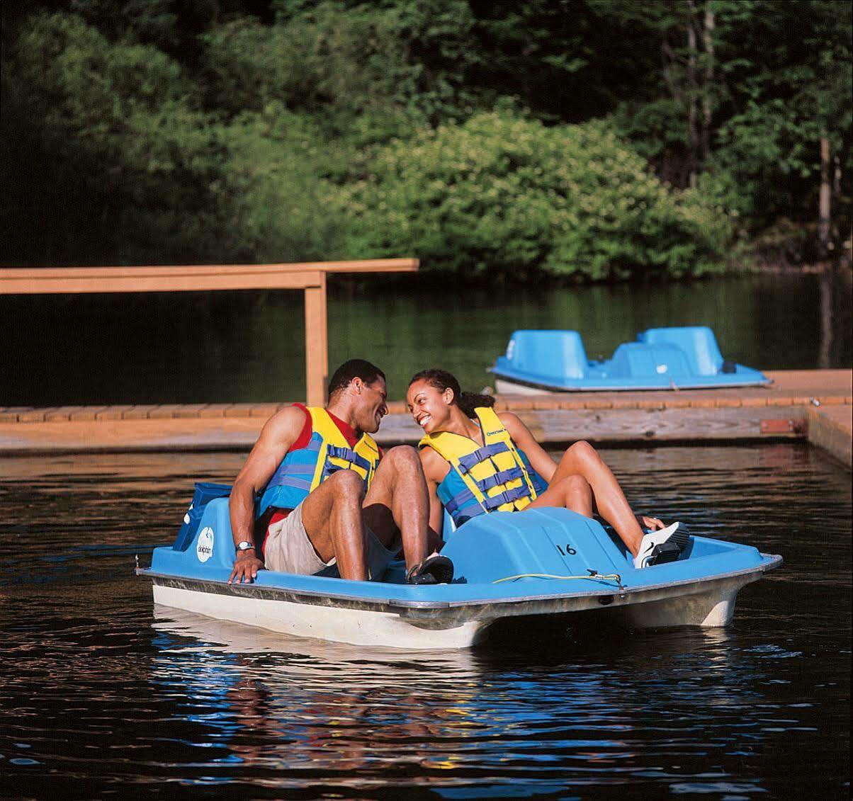 Cove Haven Resort Lakeville Ngoại thất bức ảnh